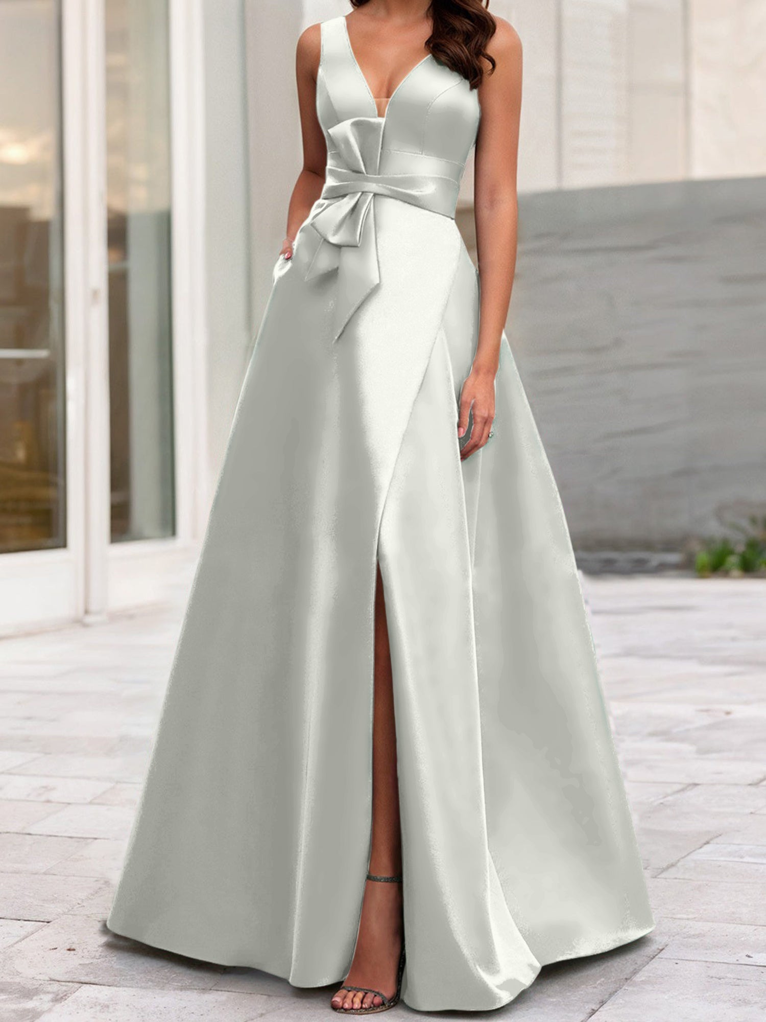 Vestidos de madre de la novia de corte A/princesa, escote en V, sin mangas, con abertura lateral