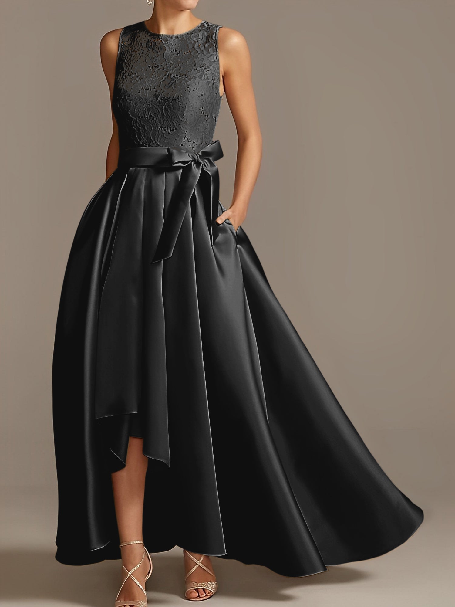 Vestidos de madre de la novia de corte A/princesa, sin mangas, con escote joya y encaje plisado