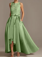 Vestidos de madre de la novia de corte A/princesa, sin mangas, con escote joya y encaje plisado