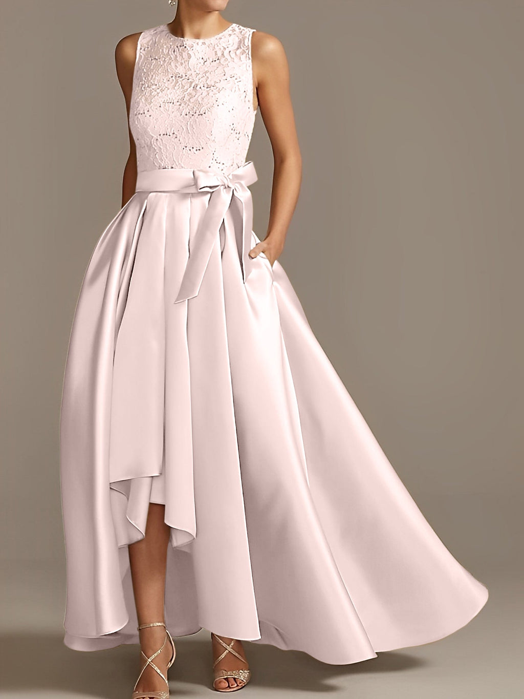 Vestidos de madre de la novia de corte A/princesa, sin mangas, con escote joya y encaje plisado