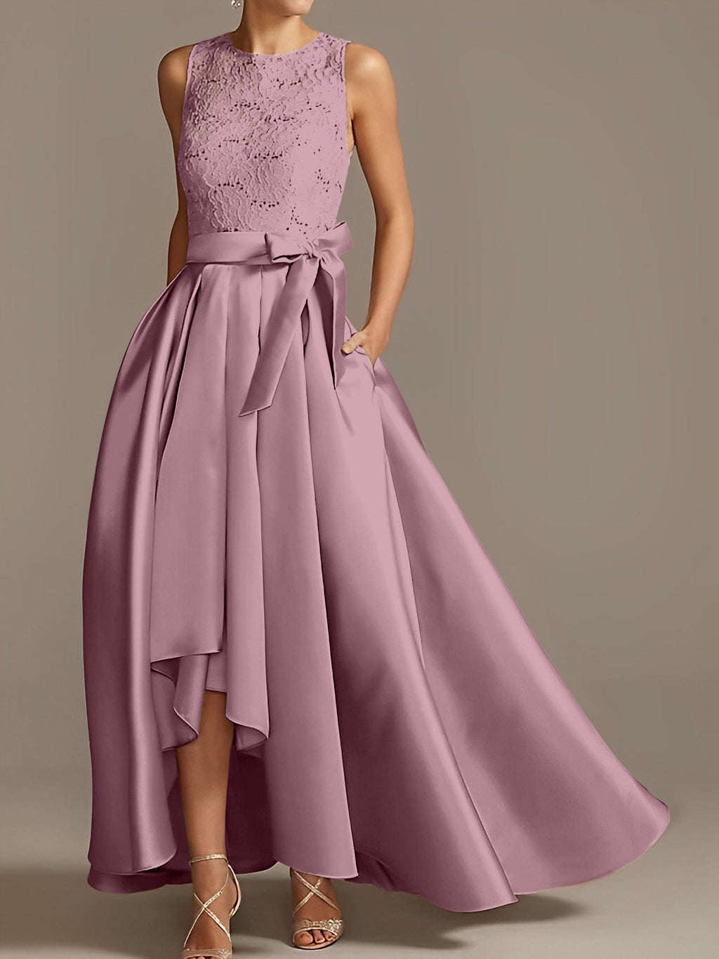 Vestidos de madre de la novia de corte A/princesa, sin mangas, con escote joya y encaje plisado