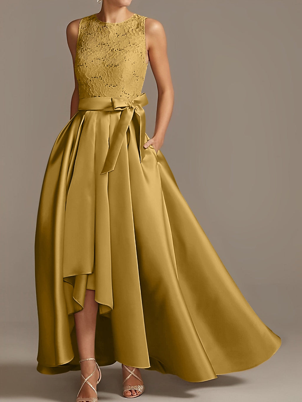 Vestidos de madre de la novia de corte A/princesa, sin mangas, con escote joya y encaje plisado