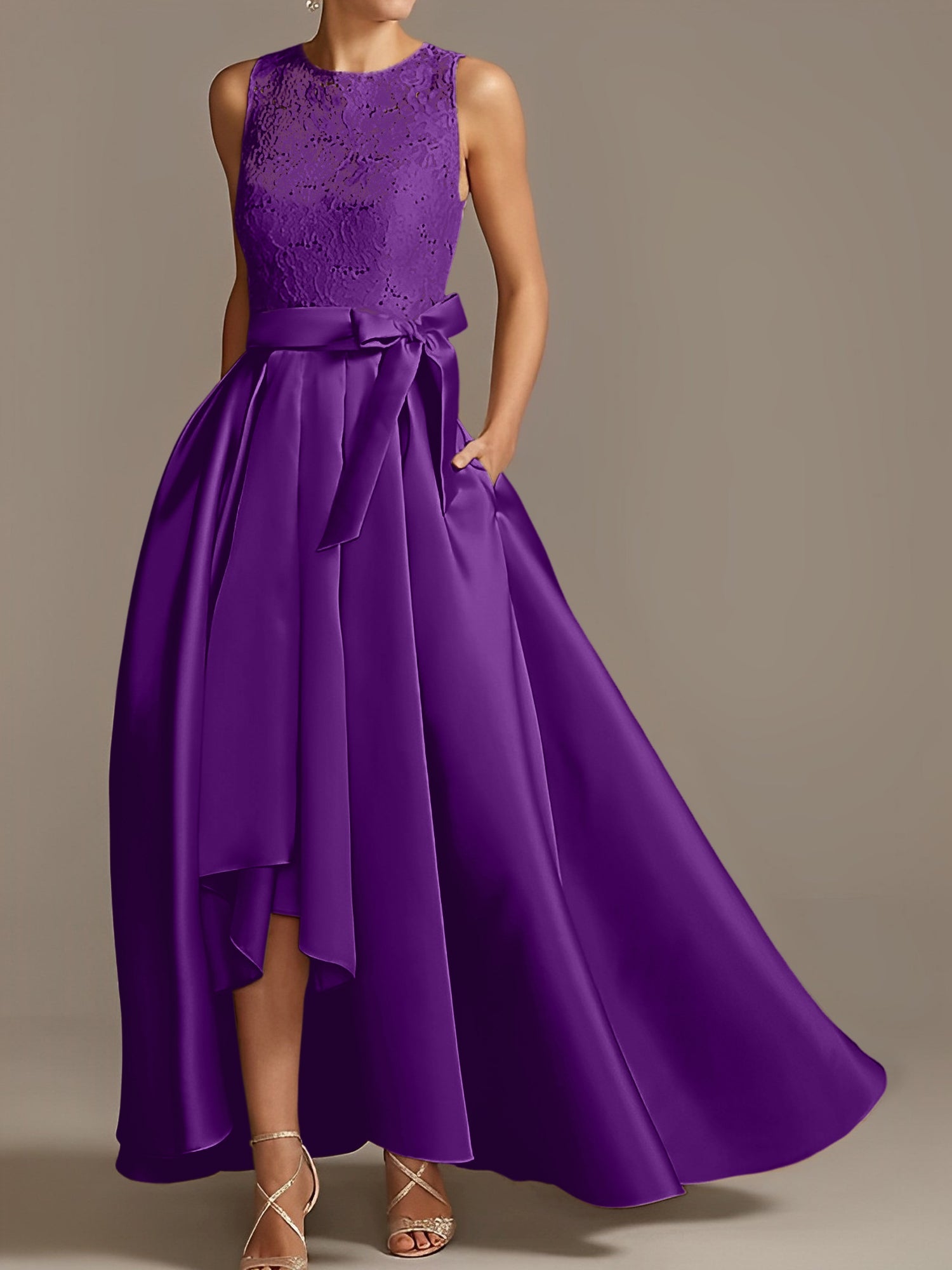 Vestidos de madre de la novia de corte A/princesa, sin mangas, con escote joya y encaje plisado