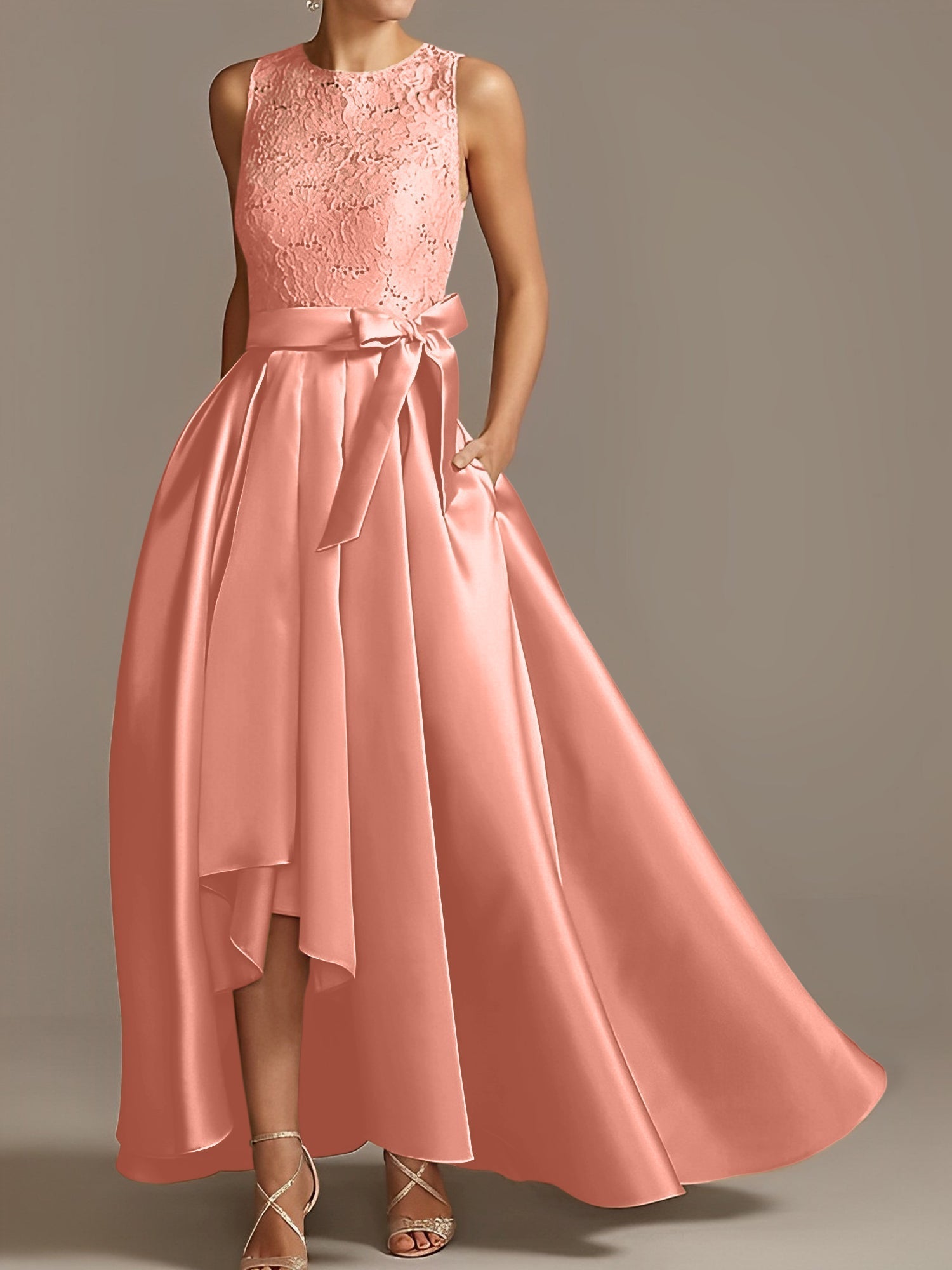 Vestidos de madre de la novia de corte A/princesa, sin mangas, con escote joya y encaje plisado