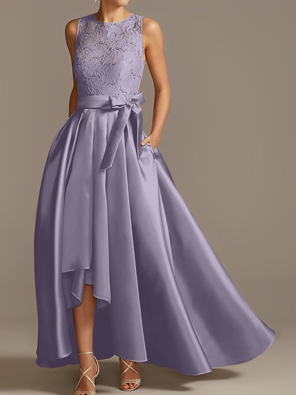 Vestidos de madre de la novia de corte A/princesa, sin mangas, con escote joya y encaje plisado
