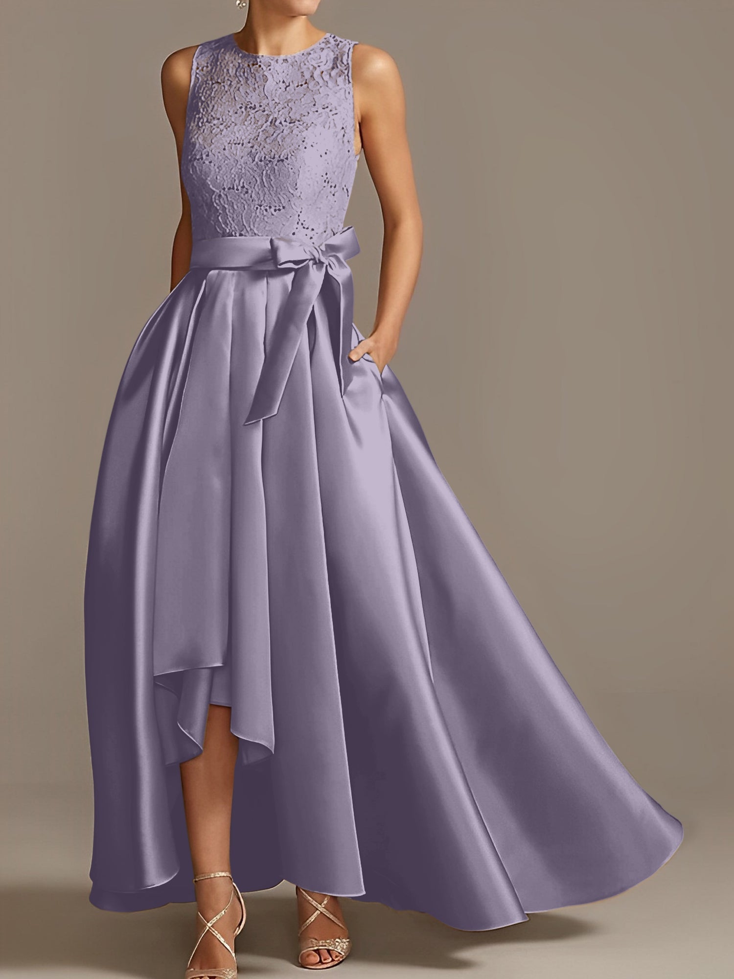 Vestidos de madre de la novia de corte A/princesa, sin mangas, con escote joya y encaje plisado
