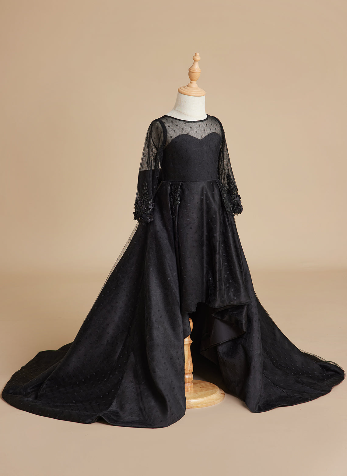 Duchesse-Linie/Princess-Linie Satin Sweep/Pinsel zug Schwarzes Kleid 