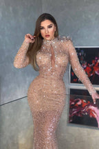 Vestido de fiesta largo de sirena con cuello alto, lentejuelas y mangas