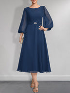 Vestido de gasa para madre de la novia, corte A, escote redondo, largo hasta la rodilla, plisado, con broche de cristal