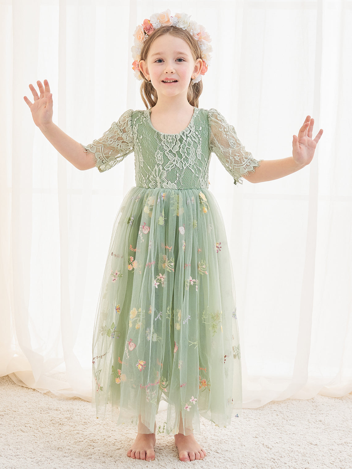 Salbeigrünes Blumenmädchenkleid aus Stoff mit U-Ausschnitt und Tüll (2003227581) 