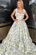 Vestidos de fiesta largos de satén con estampado floral y escote en forma de A