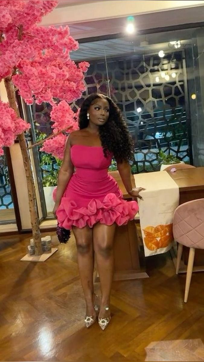 Vestido corto plisado rosa intenso sin tirantes para fiesta de bienvenida, vestido de cumpleaños Y7853