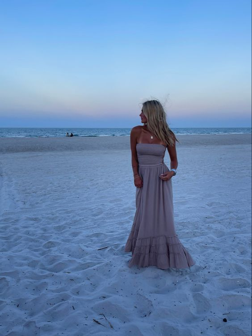 Vestido playero largo de noche con corte A y tirantes finos Y6928
