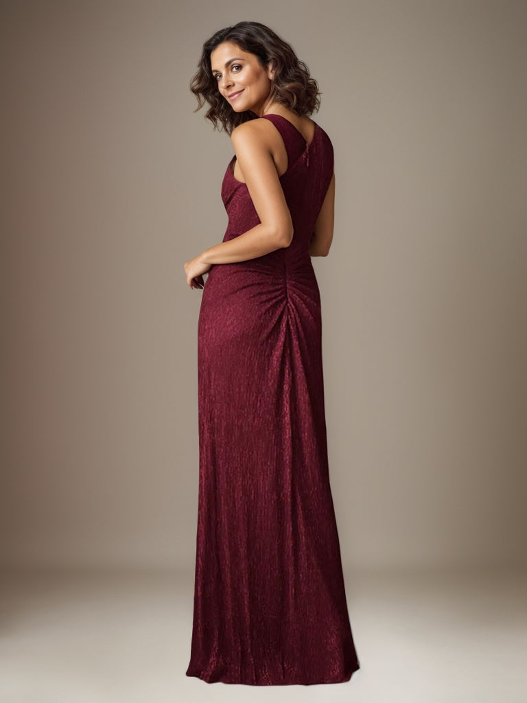Vestido de madre de la novia con un solo hombro de malla metálica y corte rubí