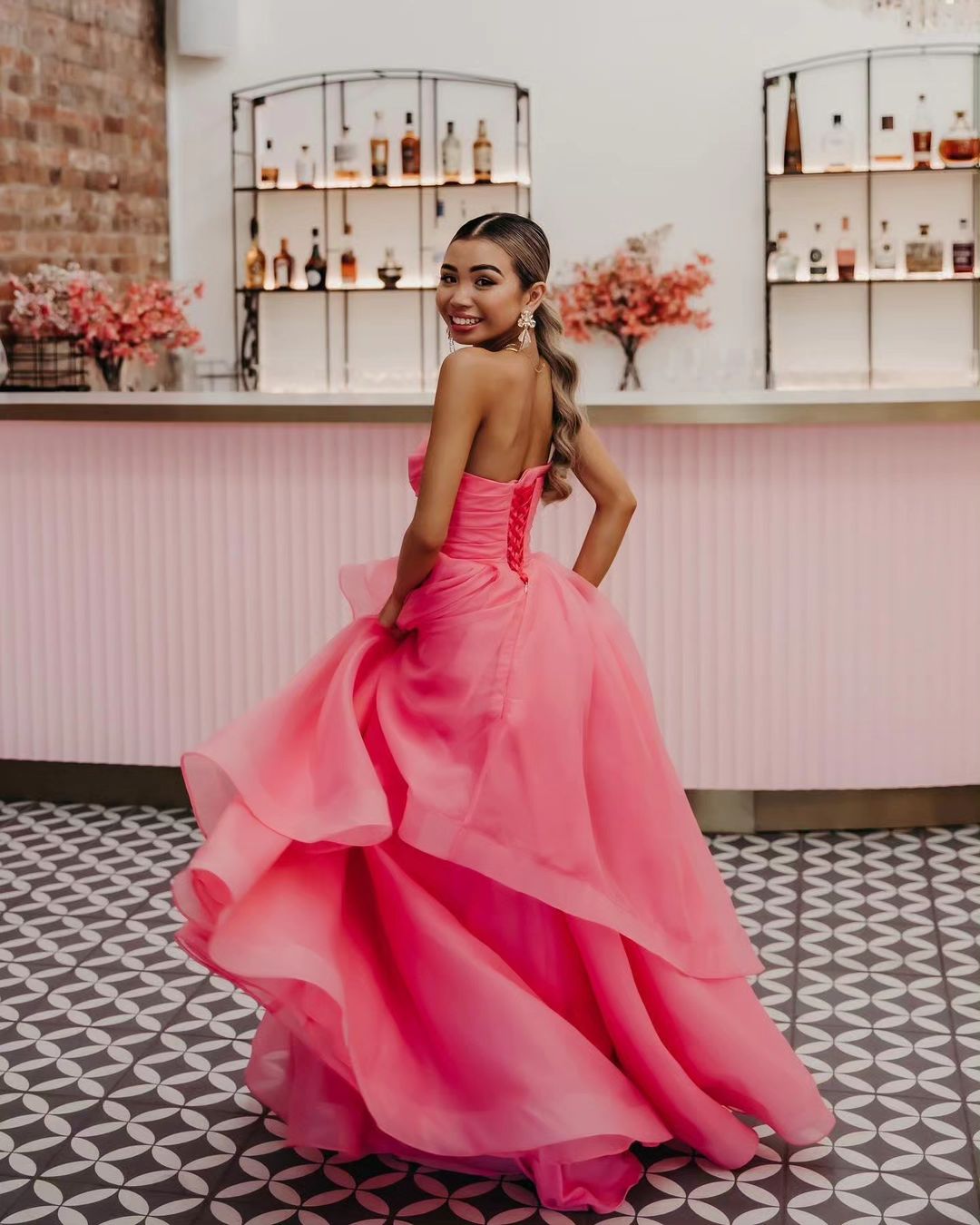Elisa | Vestido de fiesta de organza rosa claro, corte A, sin tirantes