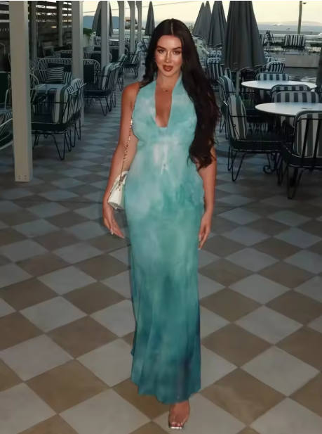Elegante vestido de noche largo de gasa azul sin espalda y estampado Y8478