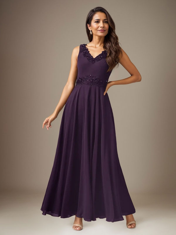 Vestido de gasa con lentejuelas en color ciruela