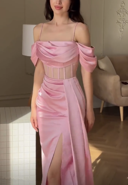 Elegantes Rosa Off The Shoulder Meerjungfrau Ballkleid Schlitz Abendkleid Y7625