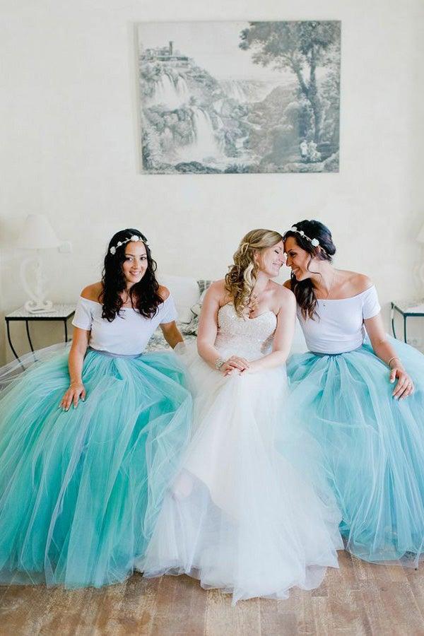 Vestido de dama de honor de dos piezas con tirantes finos y cola larga en tul color menta BD082