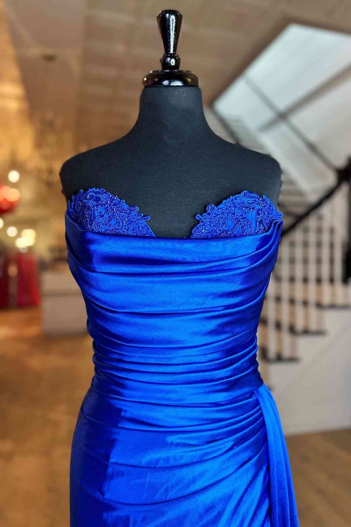 Fuchsia trägerloses Meerjungfrau-Abendkleid aus Satin mit Plissee