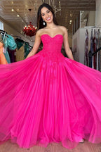 Amora | Vestido de fiesta largo sin tirantes, corte A, de tul rosa intenso y encaje