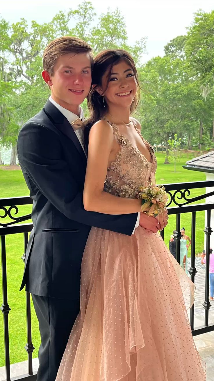 Einzigartiges A-Linien-Tüll-Ballkleid, modisches Abendkleid Y5395