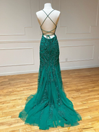 Rückenfreies grünes Meerjungfrau-Spitzen-Ballkleid, Offenes Rücken-grünes Meerjungfrau-Spitzen-Abendkleid Y1365