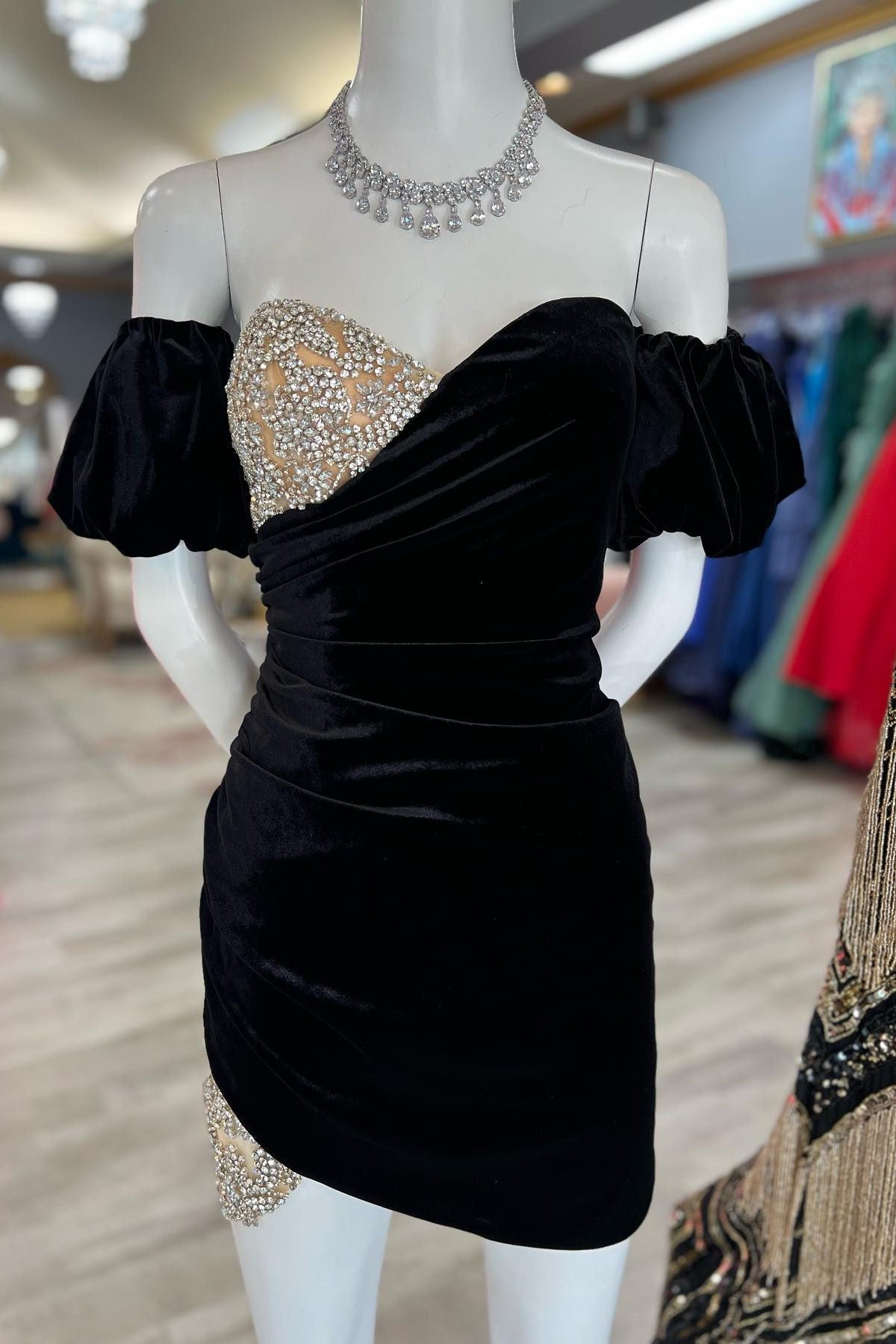 Velvet Sweetheart Beaded Short Cocktail Dress