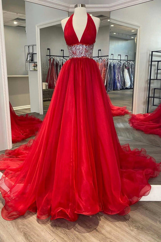 Vestido de fiesta largo de corte A con espalda descubierta y cuello halter con cuentas rojas