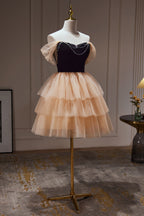 Schickes Champagner-Off-The-Shoulder-Tüll-Kurz-Heimkehrkleid mit Perlen 