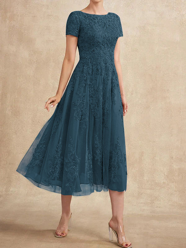Vestido de madre de la novia de tul con encaje y corte en A, largo hasta la rodilla