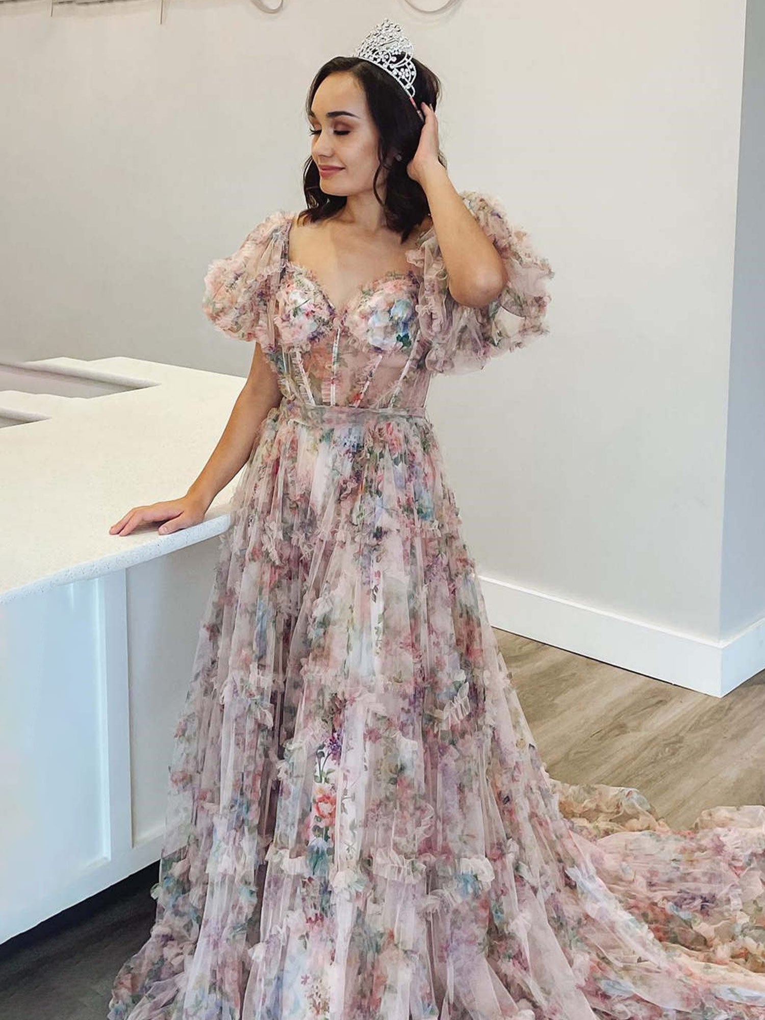 Sydney | Vestido de fiesta de tul floral con hombros descubiertos y corte en A