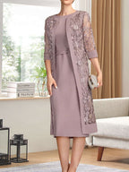 Vestido de gasa para madre de la novia con escote redondo hasta la rodilla, corte tubo/columna y lentejuelas plisadas