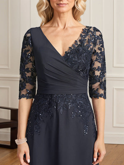 A-Linien-Kleid mit V-Ausschnitt, bodenlangem Spitzenchiffon und plissierten Pailletten 