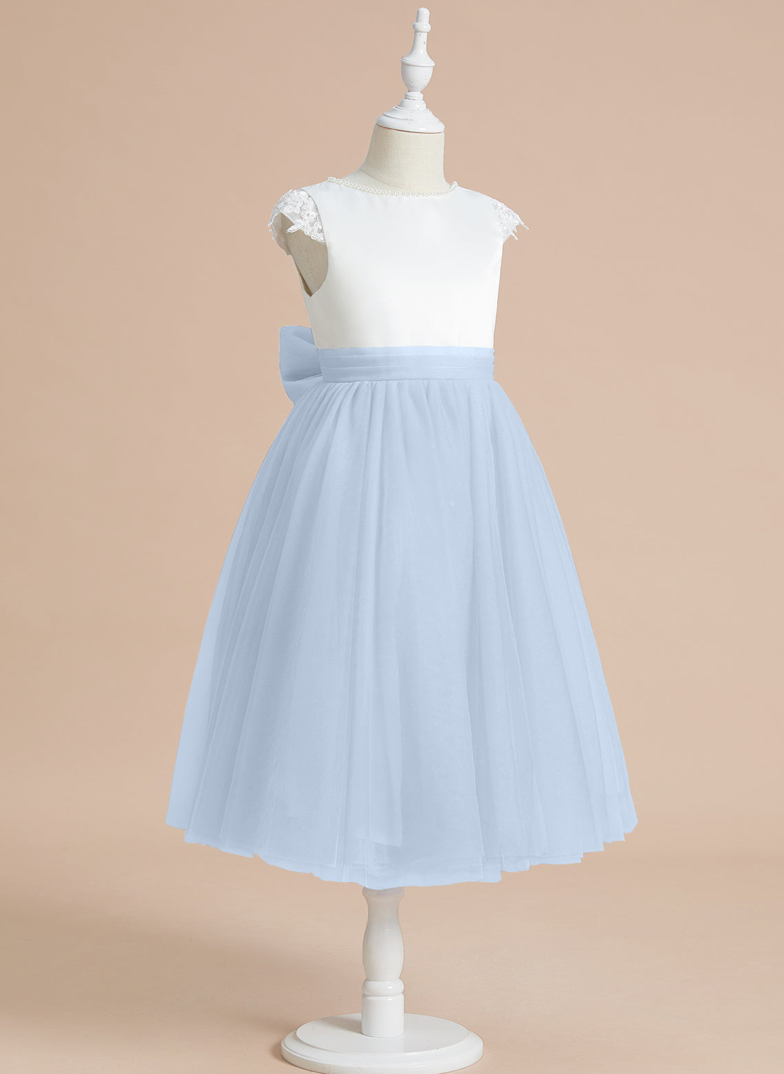 Vestido de niña de las flores de primera comunión de tul satinado con corte en A y largo hasta la rodilla