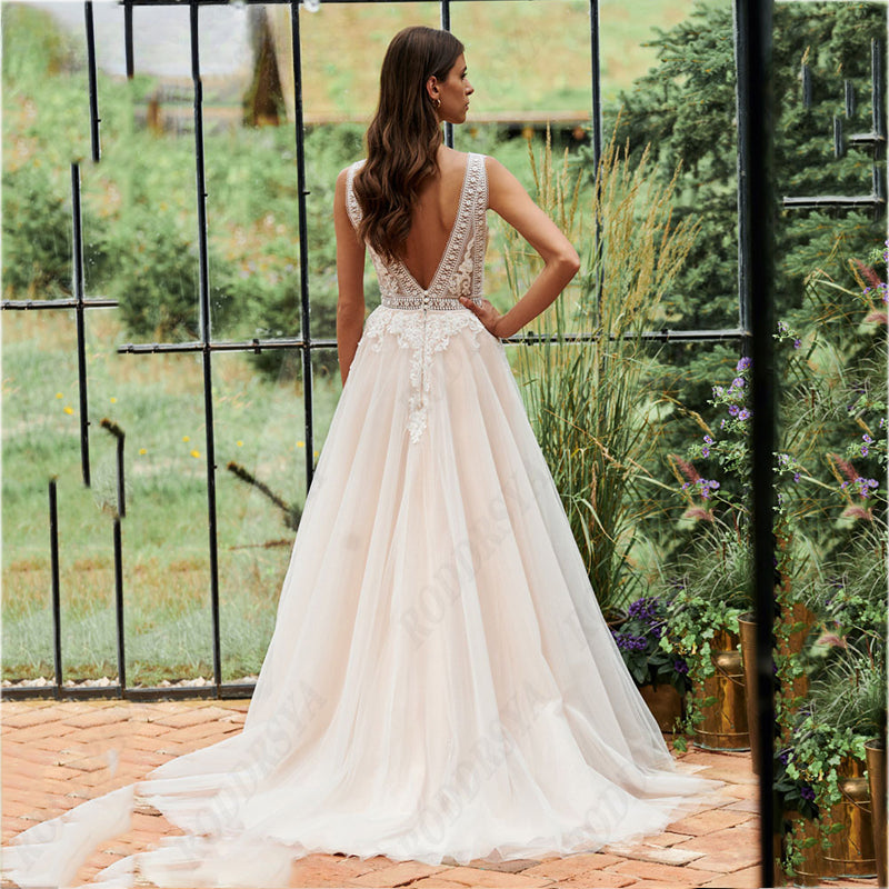 Vintage Spaghetti Straps Wedding Dresses Illusion V-Neck Backless Robe De Mariée Romantic Tulle A-line Bridal Gowns-payinti