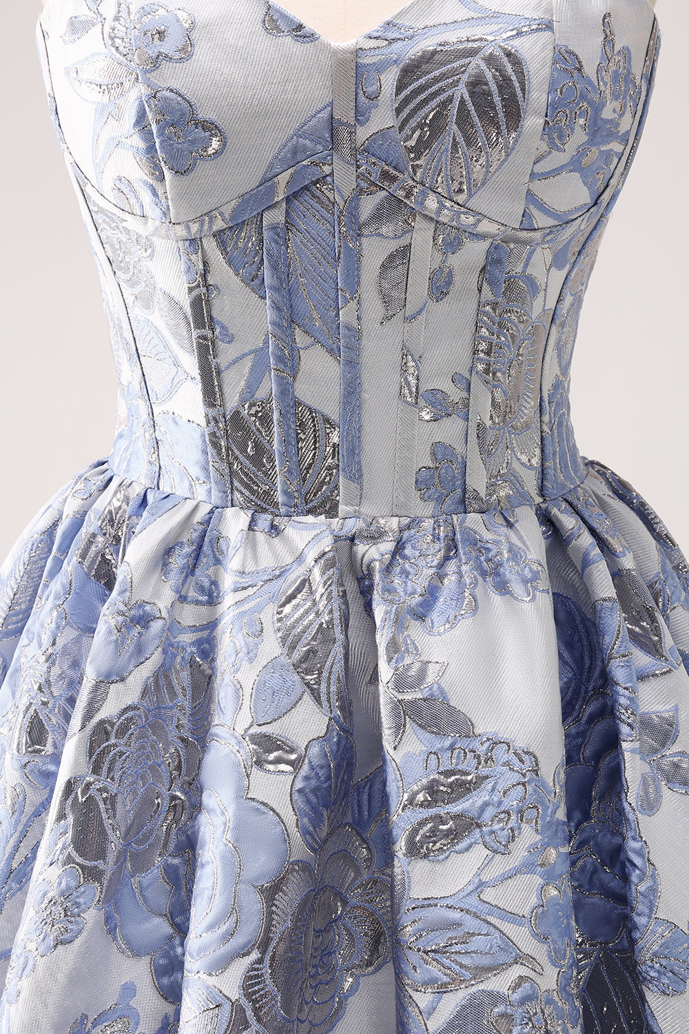 Vestido corto azul de fiesta con escote en forma de A, estampado de corazón, corsé y volantes