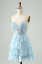 A-Linie Herzausschnitt Stufenkleid Hellblau Kurzes Homecoming-Kleid mit Applikationen