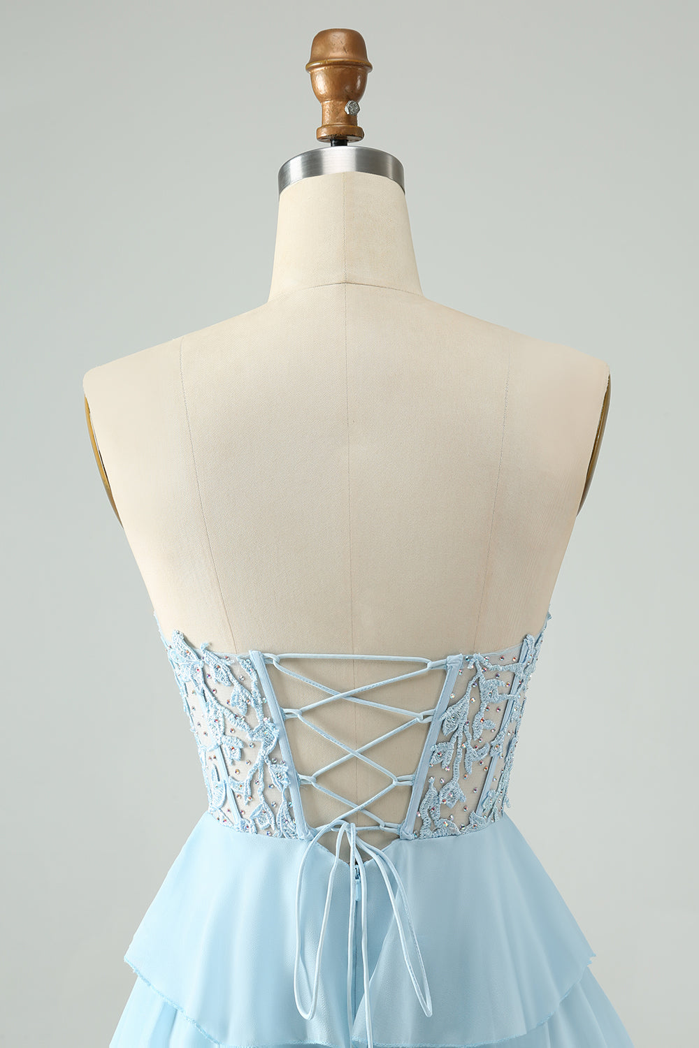 A-Linie Herzausschnitt Stufenkleid Hellblau Kurzes Homecoming-Kleid mit Applikationen