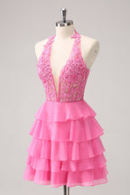 Hermoso vestido de fiesta rosa intenso con volantes, corsé escalonado, sin tirantes y con cuentas