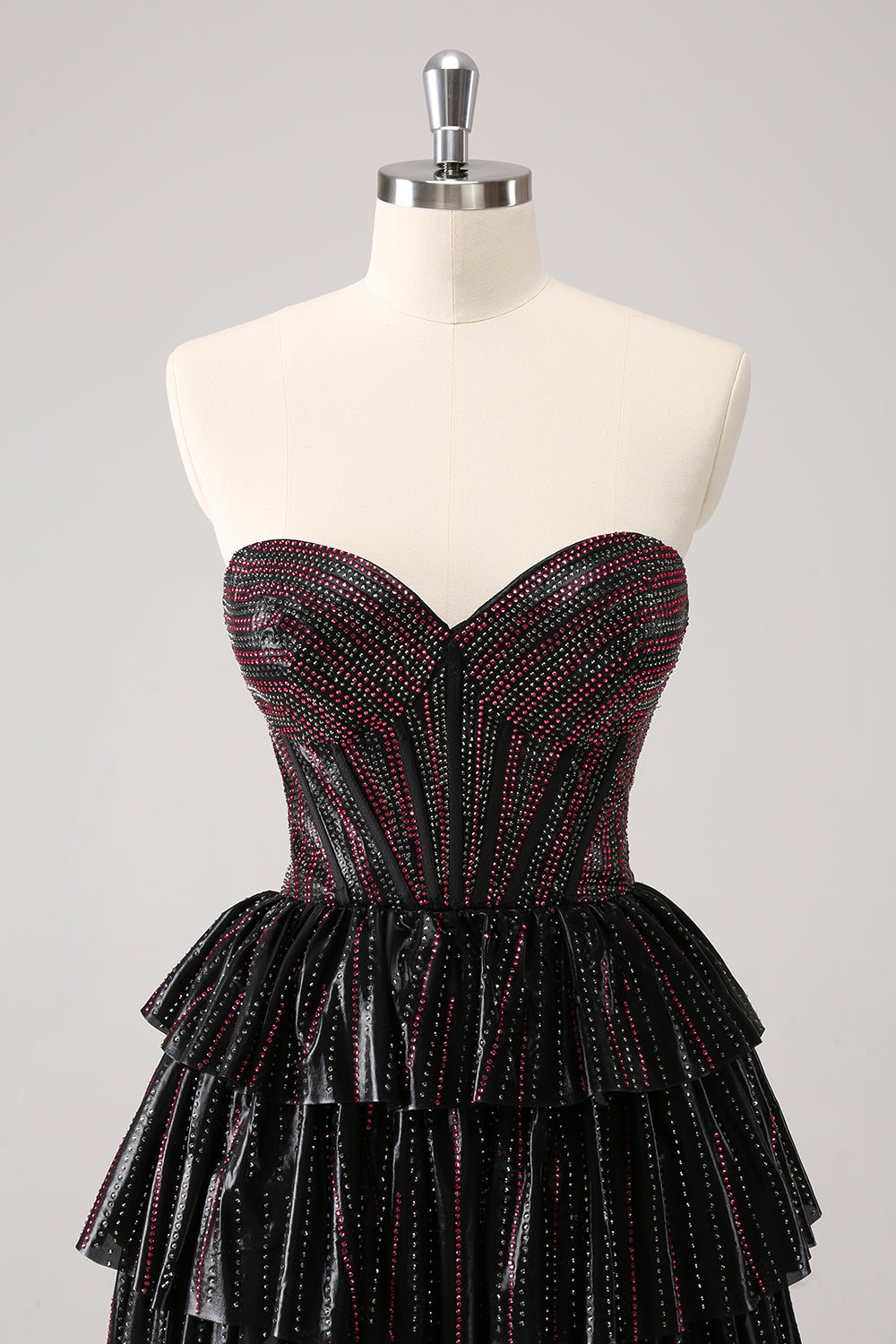 Lindo vestido de fiesta corto con escote en forma de A, corsé y escote en forma de corazón, en negro y rosa, con cuentas
