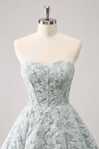 Lindo vestido de fiesta corto con corsé en forma de A, corte en A, color gris y verde