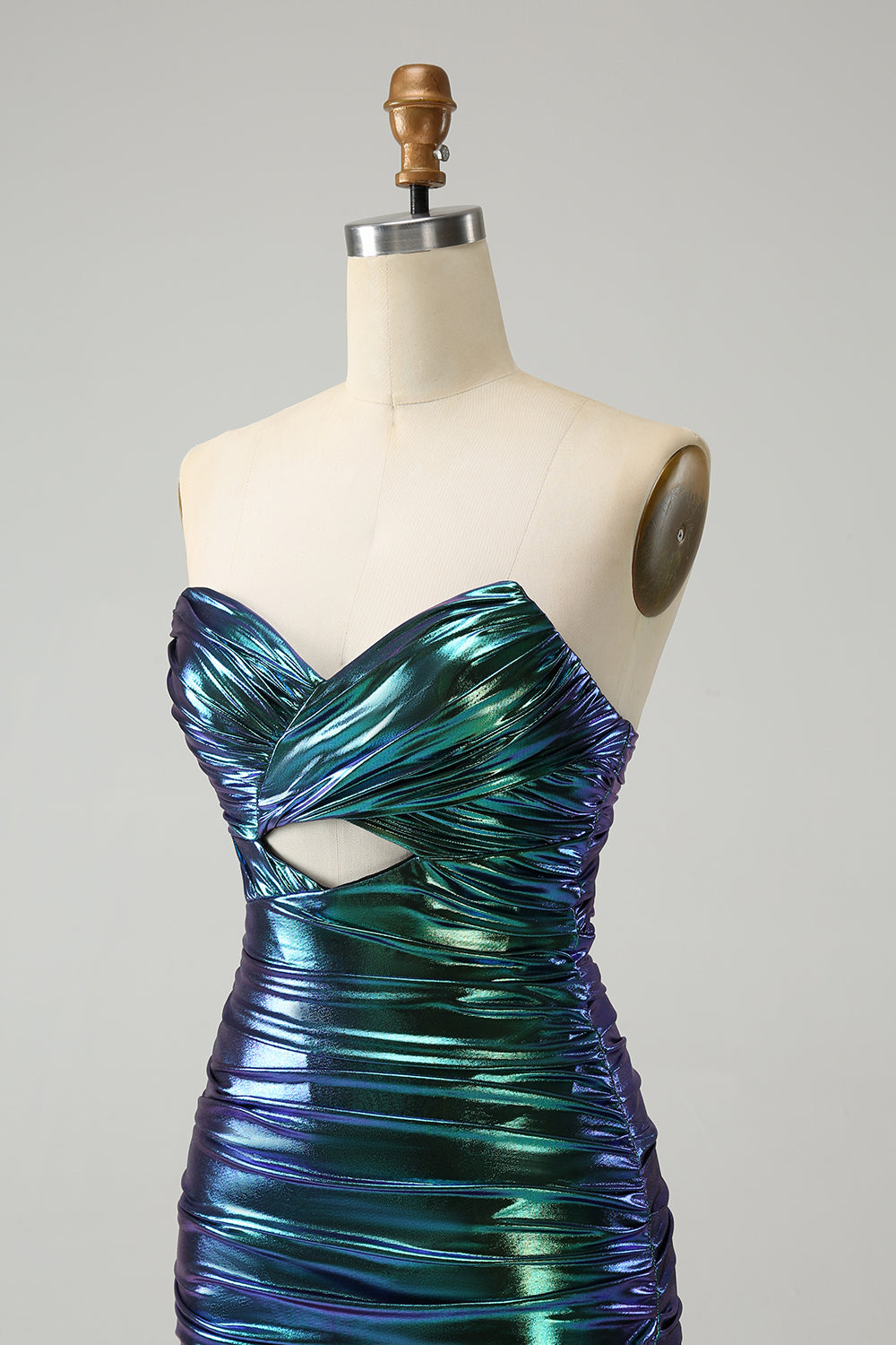 Vestido de fiesta elegante, ajustado, fucsia, plisado, sin tirantes y con abertura en la cerradura