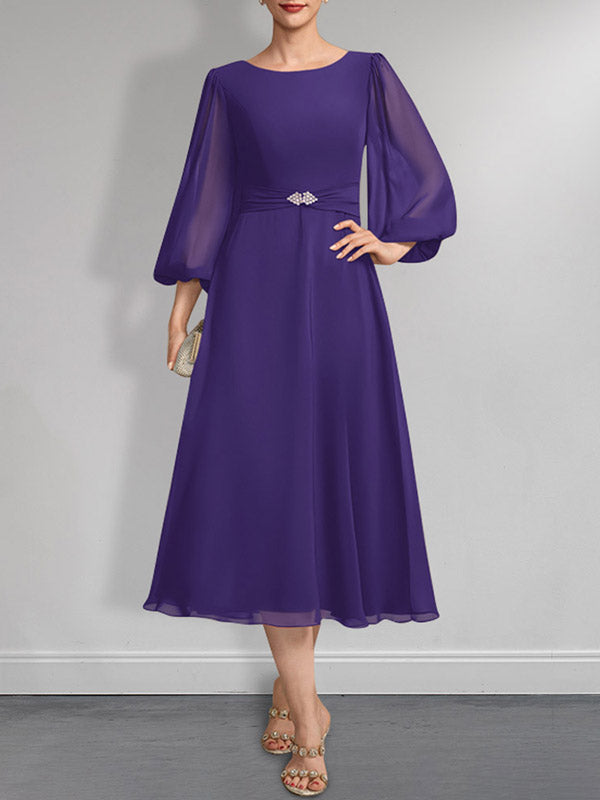 Vestido de gasa para madre de la novia, corte A, escote redondo, largo hasta la rodilla, plisado, con broche de cristal