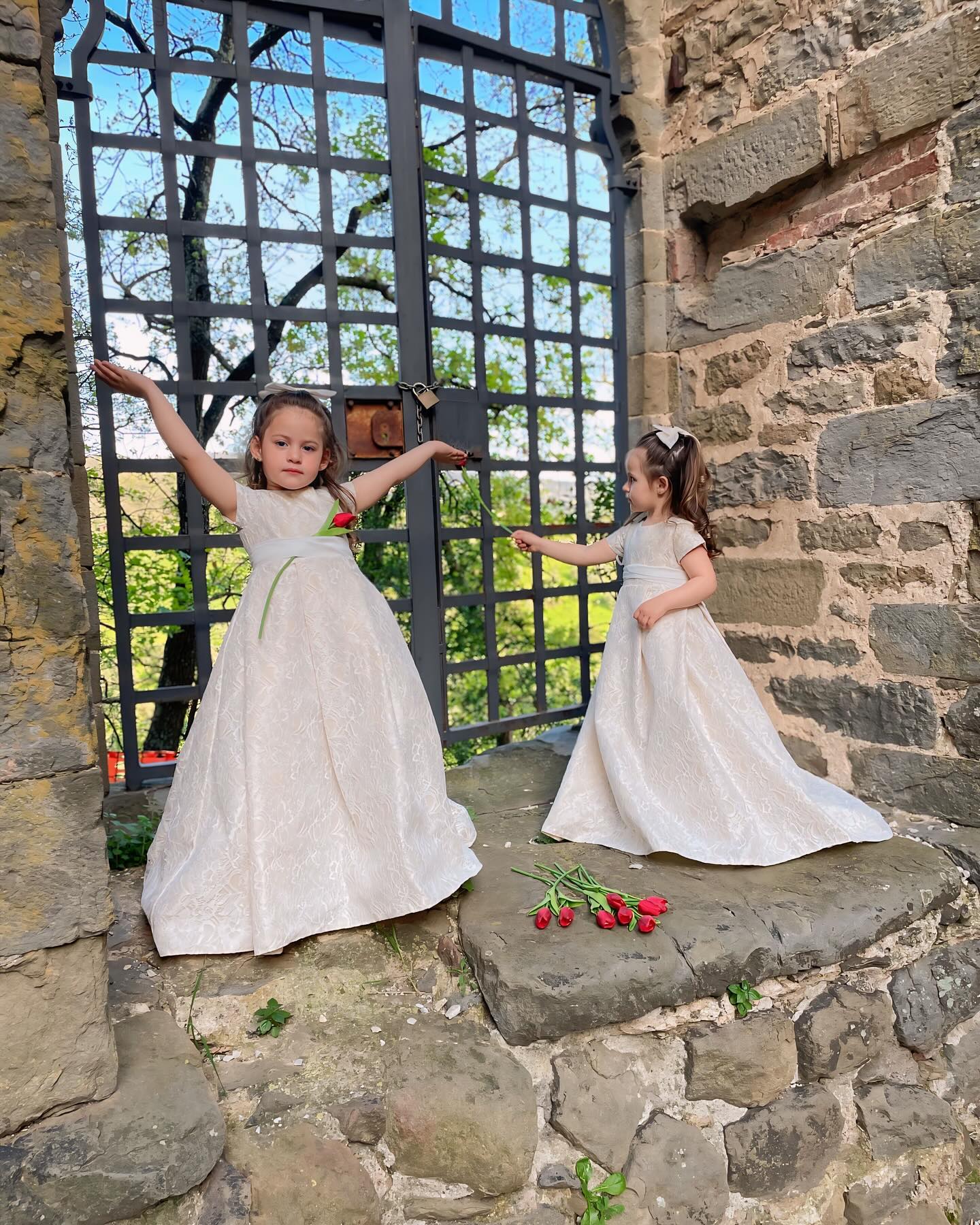A-line Lace Sweep Train Ivory Dress (010146744)