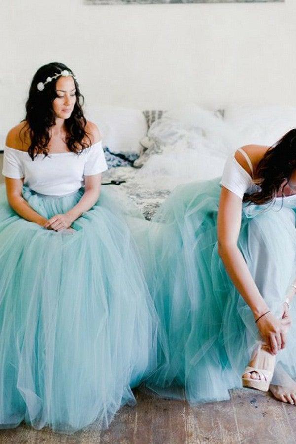 Vestido de dama de honor de dos piezas con tirantes finos y cola larga en tul color menta BD082