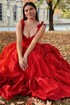 Kamilah| Vestido de fiesta largo de corte A con escote en forma de corazón y lazo rojo