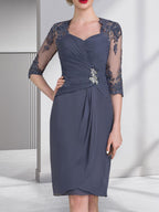 Vestido de gasa para madre de la novia con escote corazón, largo hasta la rodilla, con apliques de cuentas, encaje y lentejuelas plisado.