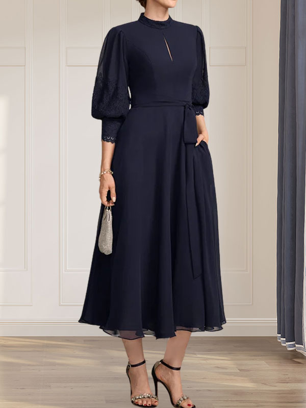 A-Linien-Kleid mit hohem Halsausschnitt und bodenlangem Spitzenchiffonkleid mit Schleife