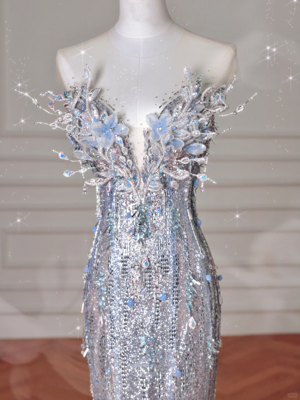 Luxus Silber Pailletten 3D Perlen Meerjungfrau Abendkleid Langes Ballkleid mit Schleife Y8640